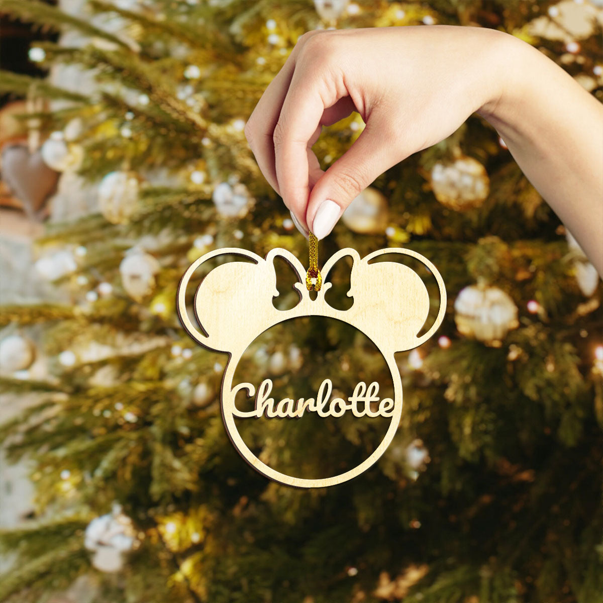 Minnie Personalized Wood Ornament DS-002