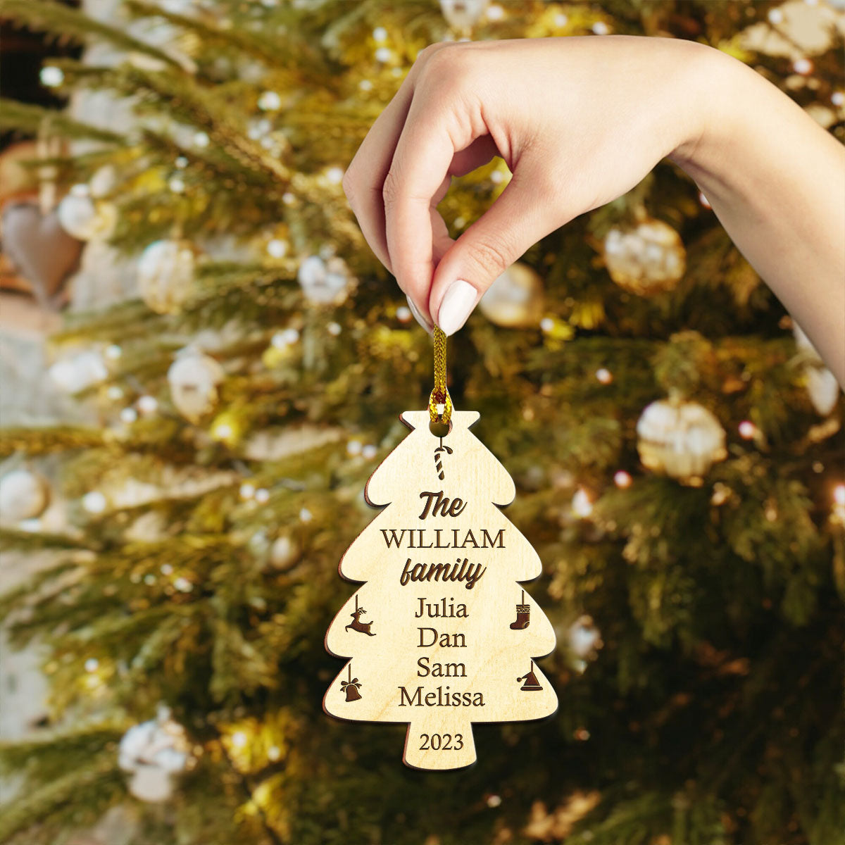 Family Tree - Personalized Christmas Wood Ornament DS-58