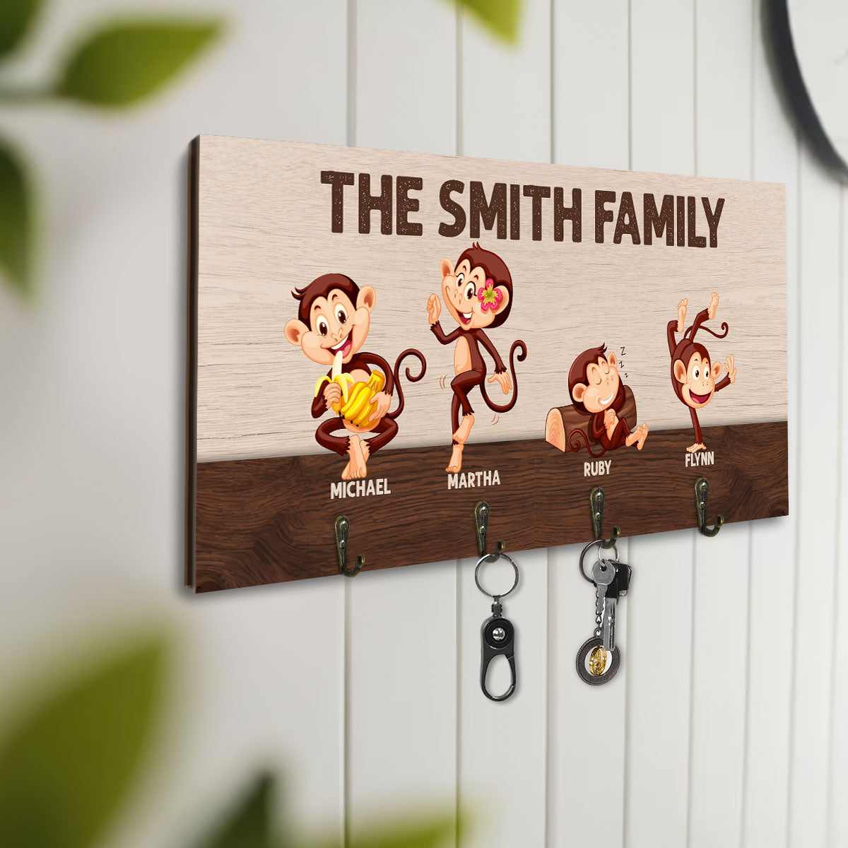 The Monkey Family - Personalized Key Holder DSUWKHCSDN1968M