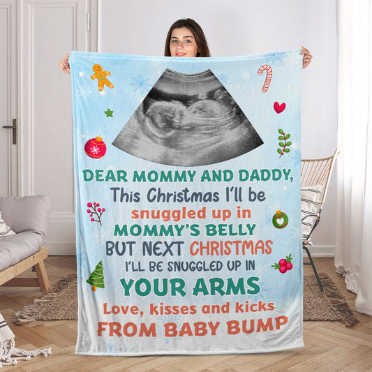 Snuggle Up In Mommy's Belly Christmas - Personalized Fleece Blanket DSFBHLN2525M