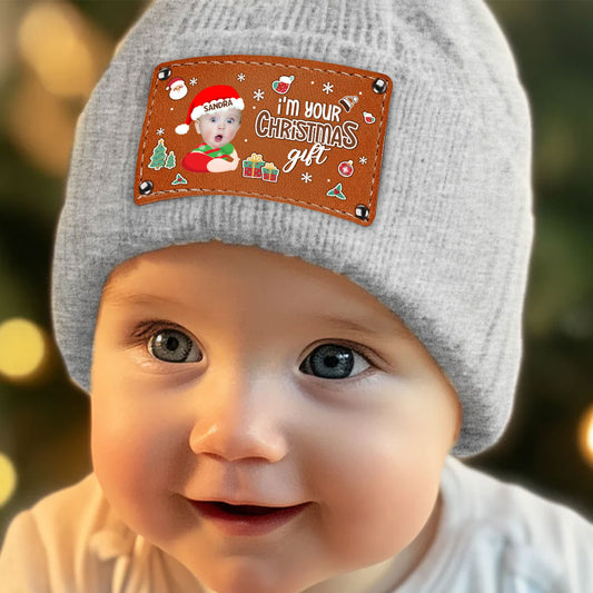 I'm Your Christmas Gift - Personalized Leather Knitted Beanie DSLKBHLPA2172M